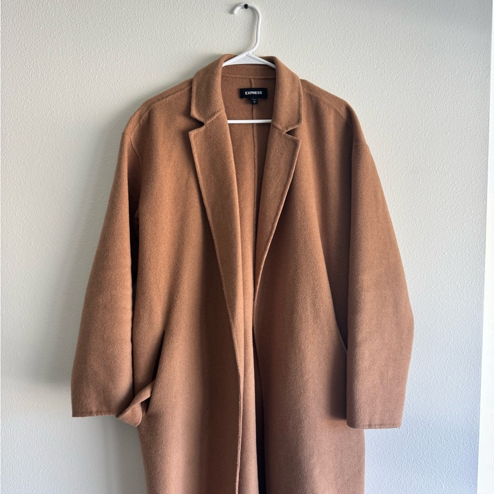 Women's Tan Coat